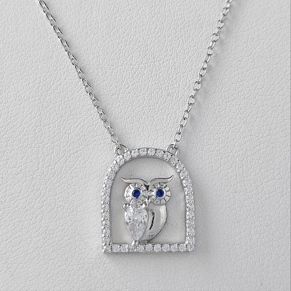 Owl Necklace,  925 Sterling Silver, Vintage Charmed Aroma - Picture 3 of 10
